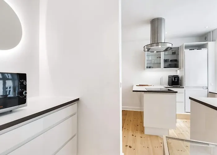 World 5th Coolest Street - Walk To Tivoli *