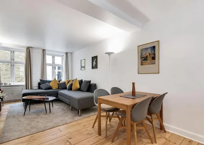 World 5th Coolest Street - Walk To Tivoli * København