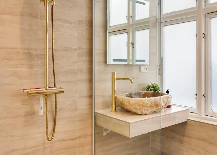 World 5th Coolest Street - Walk To Tivoli Lejlighed København