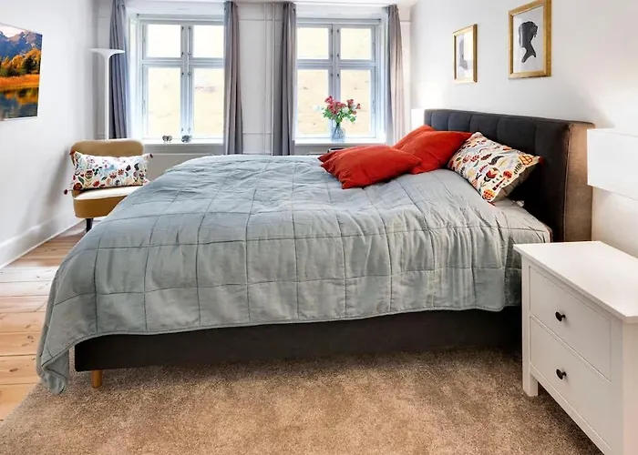 World 5th Coolest Street - Walk To Tivoli Lejlighed