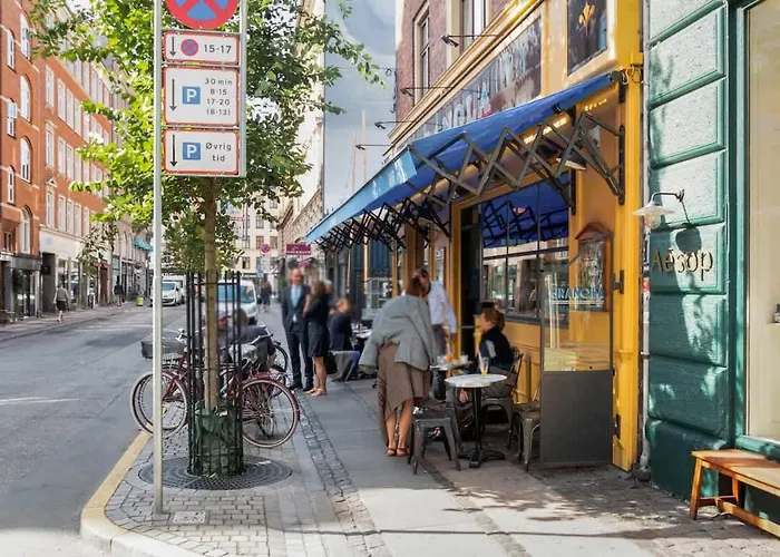 World 5th Coolest Street - Walk To Tivoli